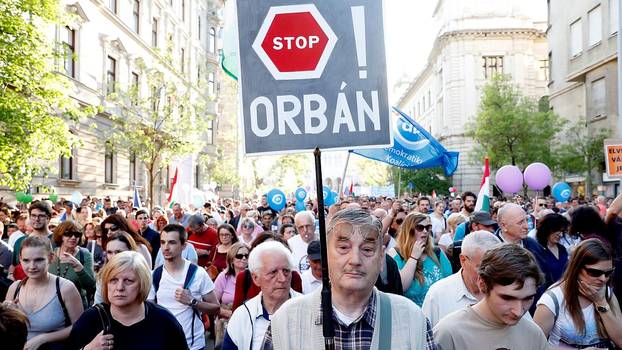 Protest gegen die Regierung von Premierminister Viktor Orban am 21. April 2018 in Budapest, Ungarn