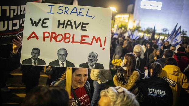 In the so far largest demonstration against the newly elected right-wing government in Israel and its anti-democratic plans, some 80,000 people were on the streets in Tel Aviv on January 14, 2023.