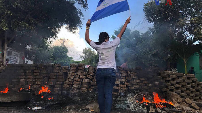 Nicaragua zwischen Hammer und Amboss