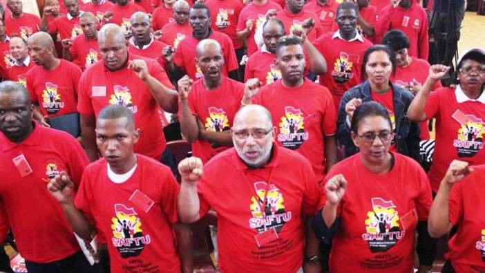 Mehr Bewegung durch Südafrikas Gewerkschaften