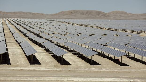 Solarfeld Planta Solar Cerro Dominador in der Atacama-Wüste, Chile