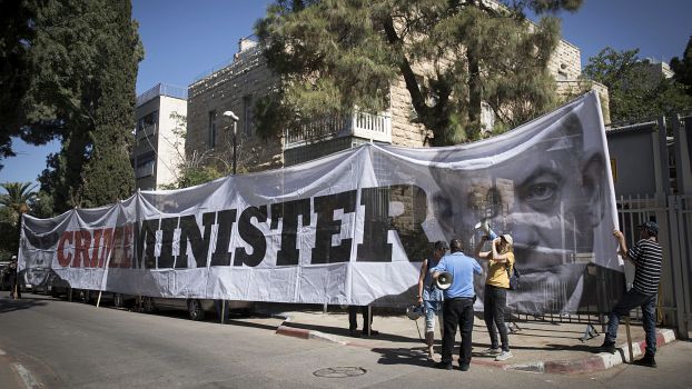 «CrimeMinister» Benjamin Netanjahu